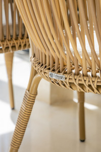 Тканевый садовый стул с подлокотниками