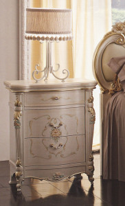 Тумбочка MICHELANGELO AGM (ALBERTO E MARIO GHEZZANI) OM.606