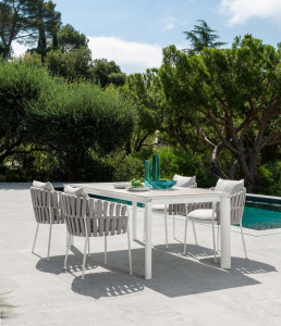 Тканевый мягкий садовый стул с подлокотниками