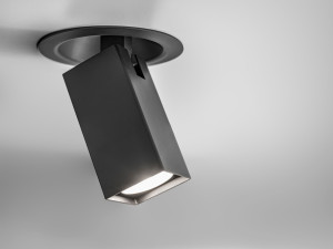 Регулируемый металлический светодиодный прожектор