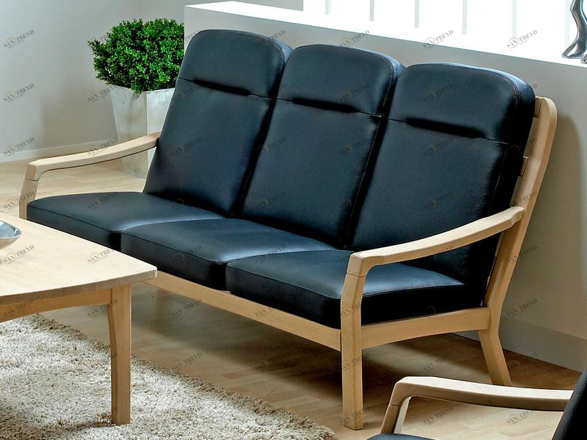 Dyrlund 3-х местный деревянный диван  1260hk 