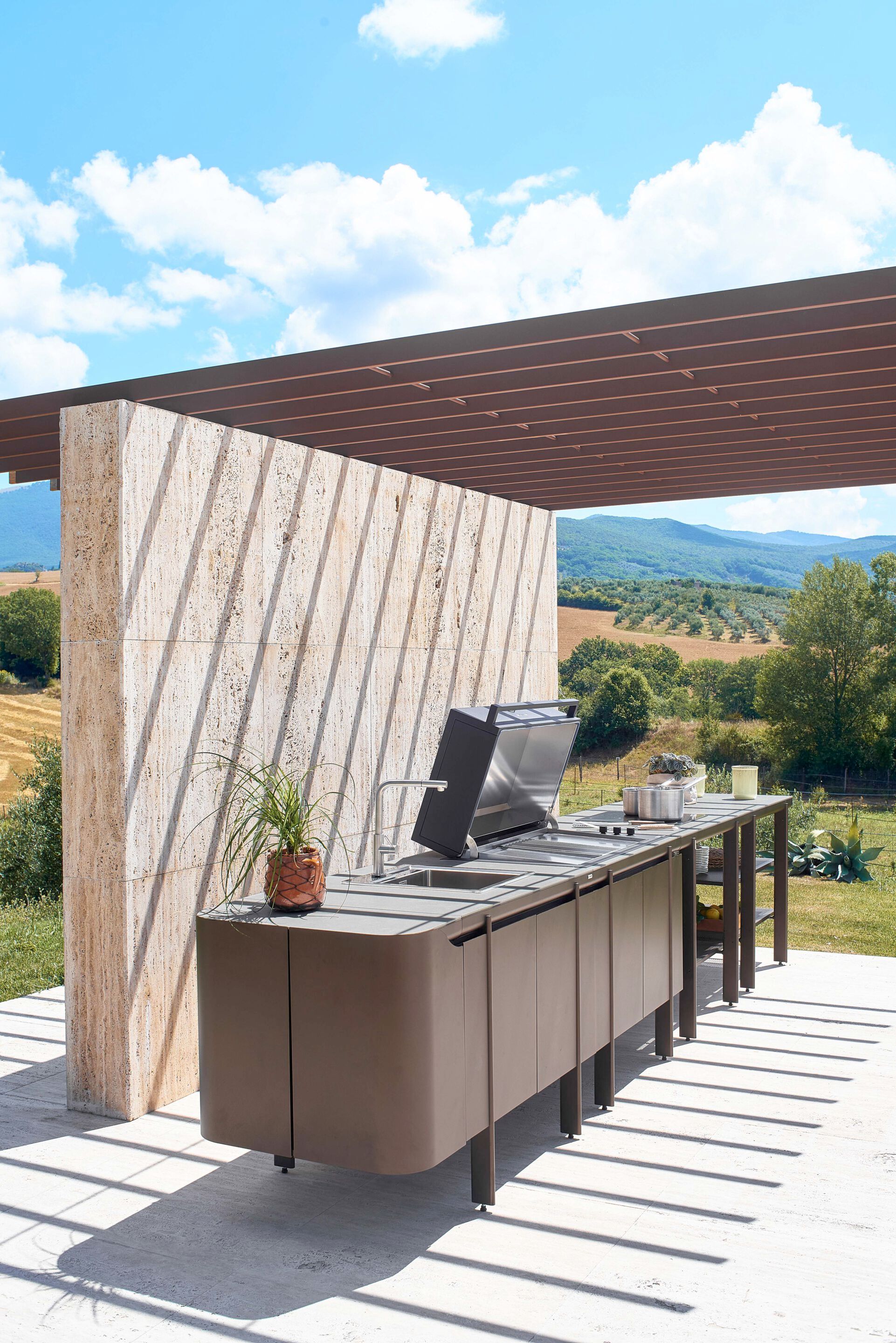 Наружная кухня из алюминия и керамогранита emu Emily ARCH-00064593 - Вид №6