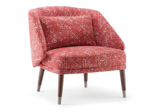 Кресло с подлокотниками