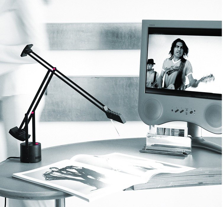 Artemide Tizio A008100 лампа настольная 57775 - Вид №1