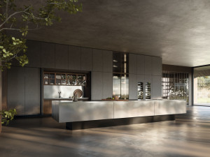 Островная кухня из нержавеющей стали