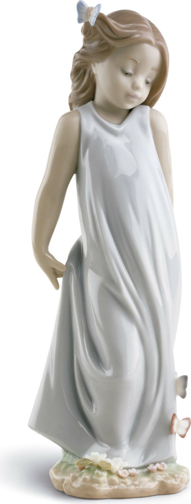 10669016 LLADRO Фигурка Lladro "Подружка мотыльков" 8х21см Фарфор Lladró 