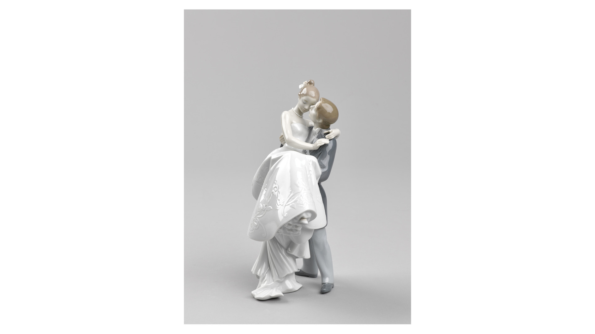 10669024 LLADRO Фигурка Lladro "Самый счастливый день" 17х27см Фарфор Lladró  - Вид №3
