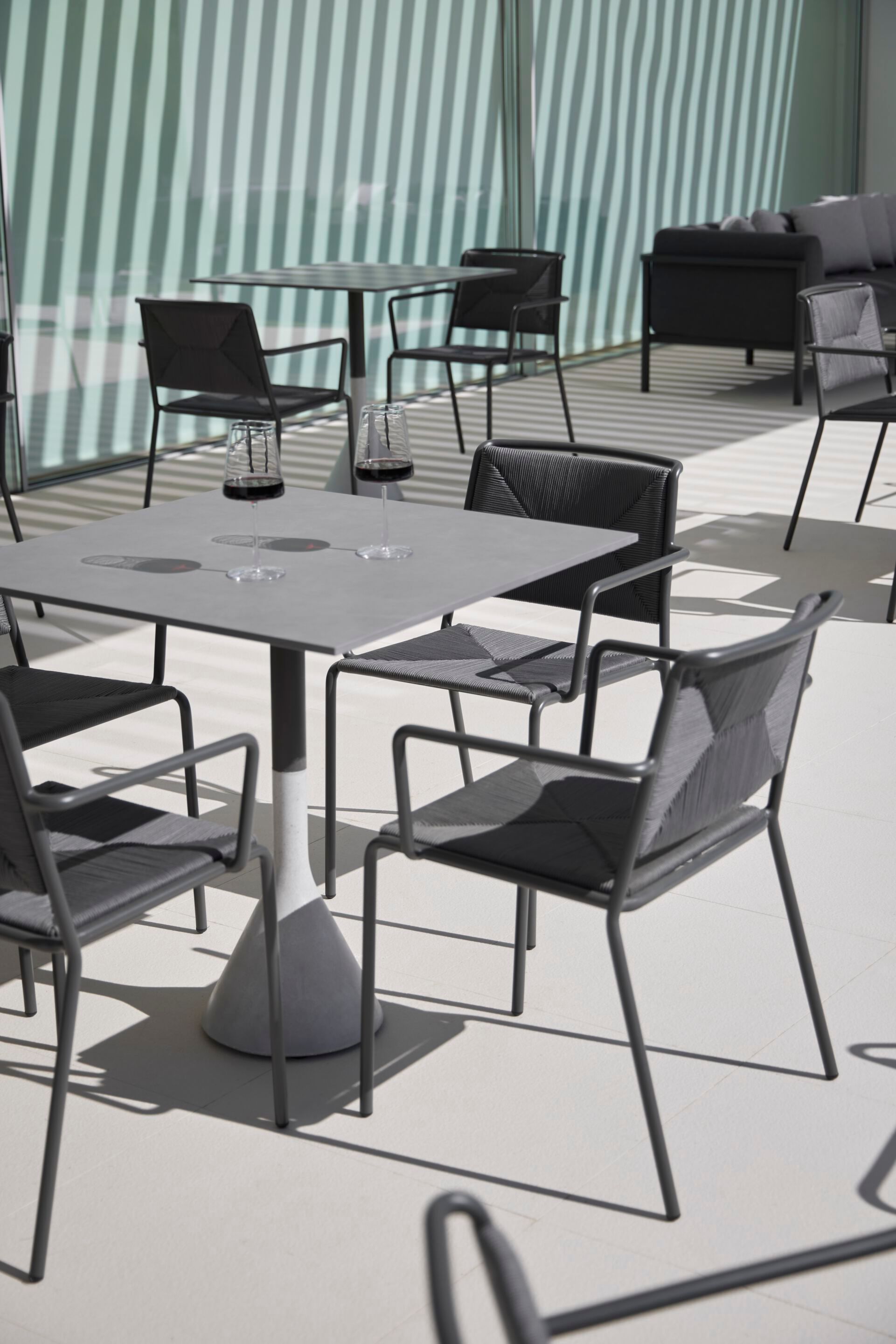 Основание для наружного стола из алюминия с порошковым покрытием и цемента POINT Neck ARCH-00000146 - Вид №9