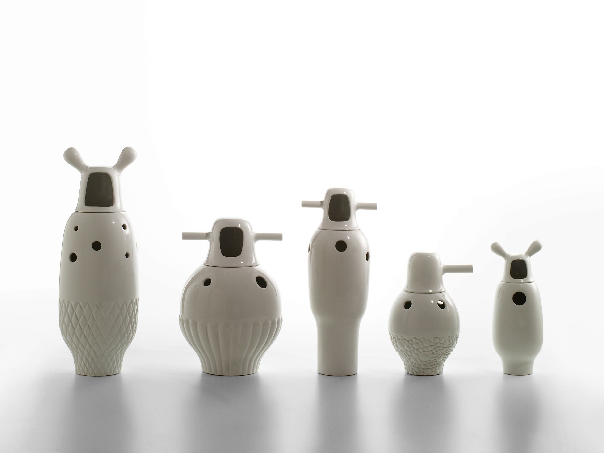 Фарфоровая ваза BD Barcelona SHOWTIME WHITE ARCH-00080578 - Вид №2