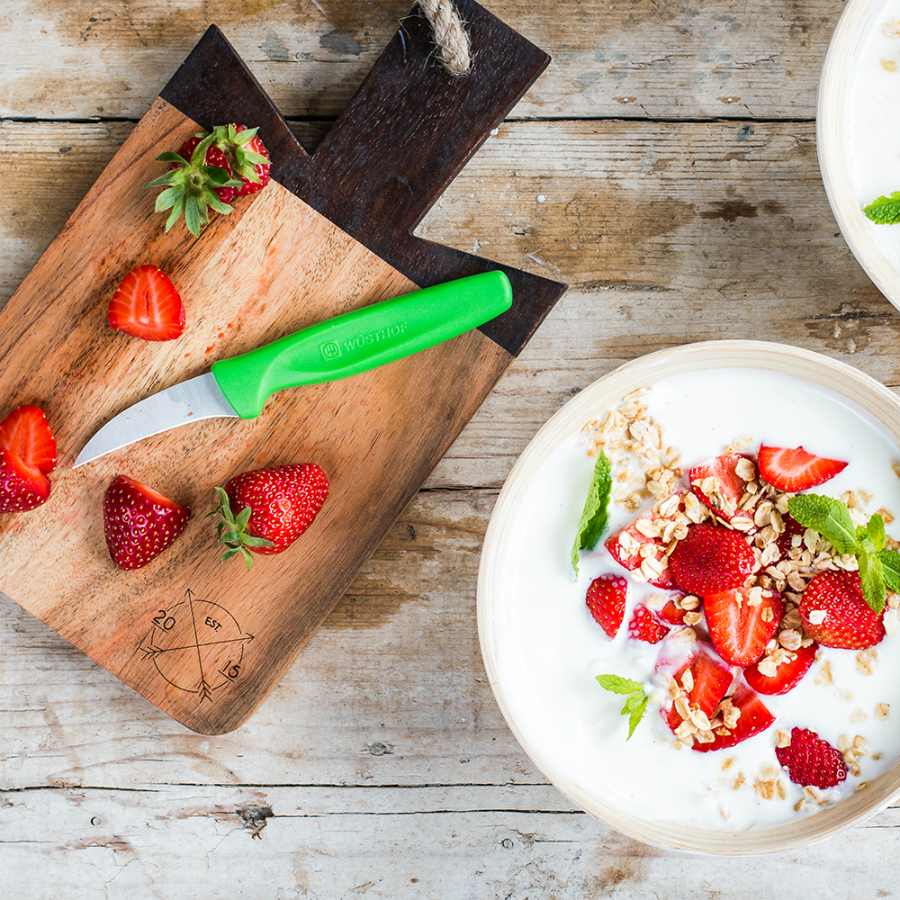 Нож для чистки овощей Sharp Fresh Colourful, 6 см, красная рукоятка WUESTHOF W3033R - Вид №1