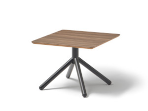 Квадратный журнальный столик из ясеня