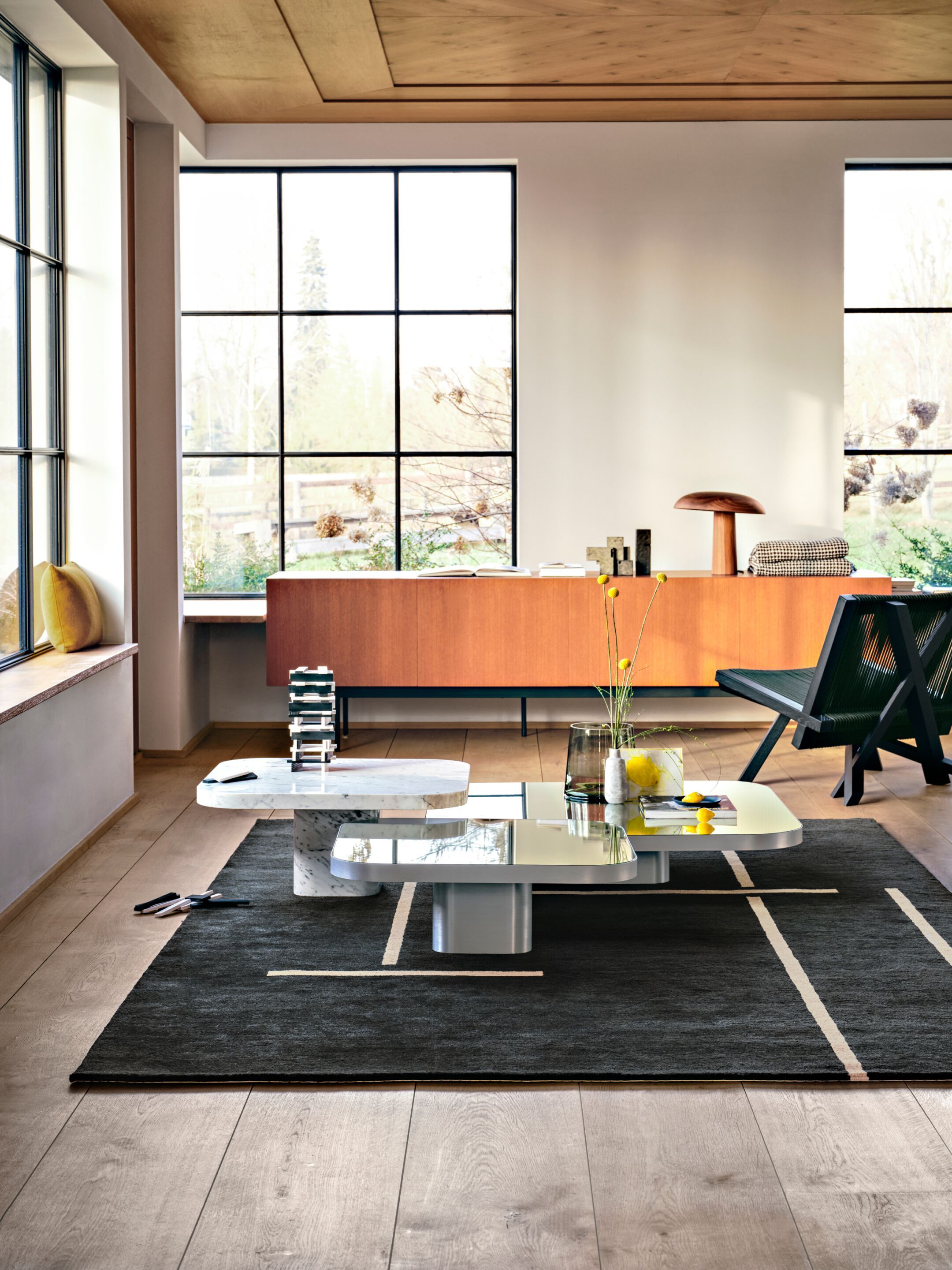 Алюминиевый квадратный низкий журнальный столик Classicon лук ARCH-00026106