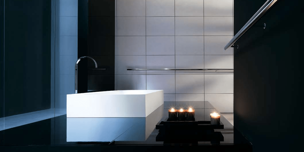 Комбинация ванной комнаты KU 53 в отделке Ska MillTek / G87 Nero / L68 Nero lucido MILLDUE KUBIK KUBIK53 - Вид №4