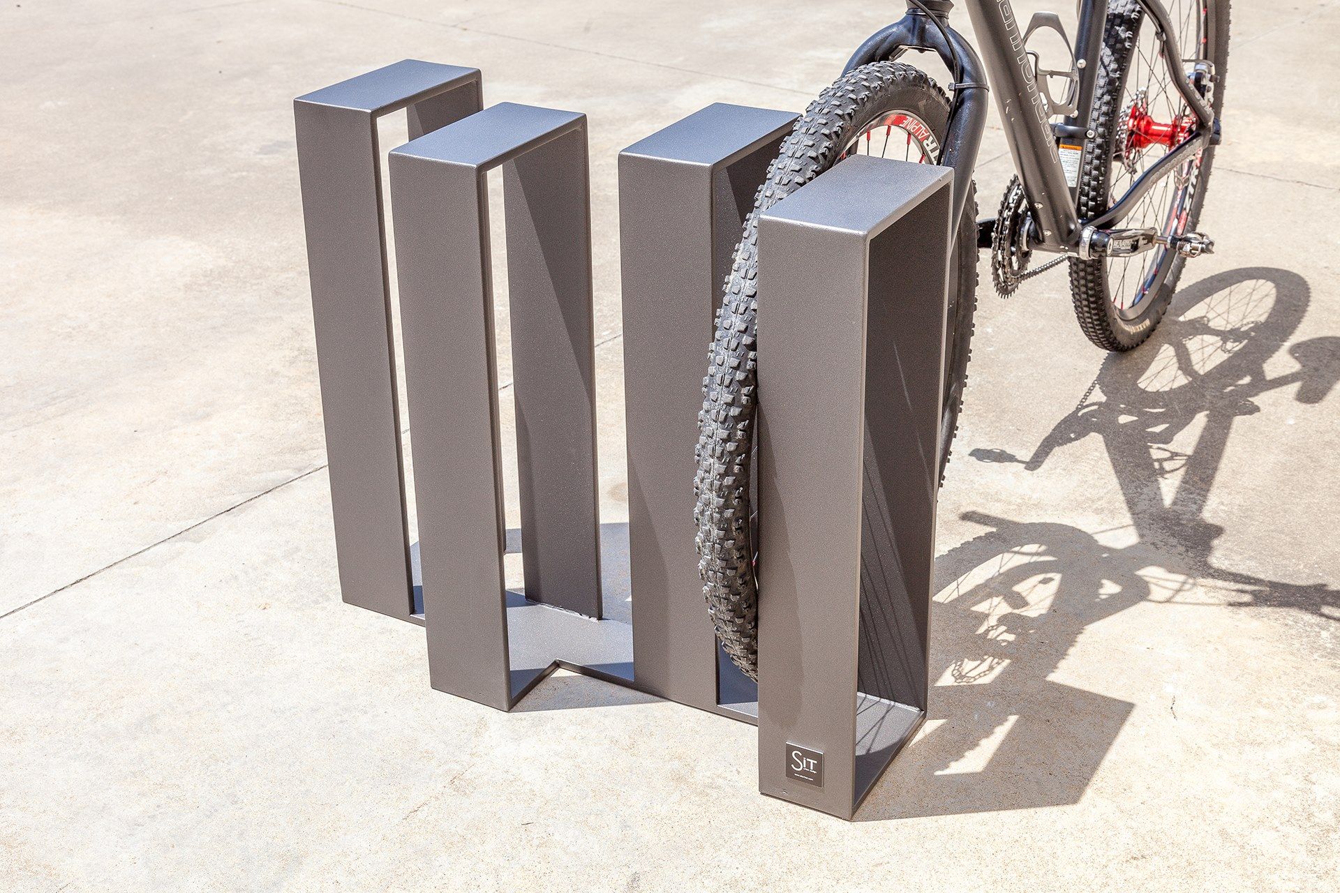 Железная стойка для велосипедов SIT Wade ARCH-00028754 - Вид №2