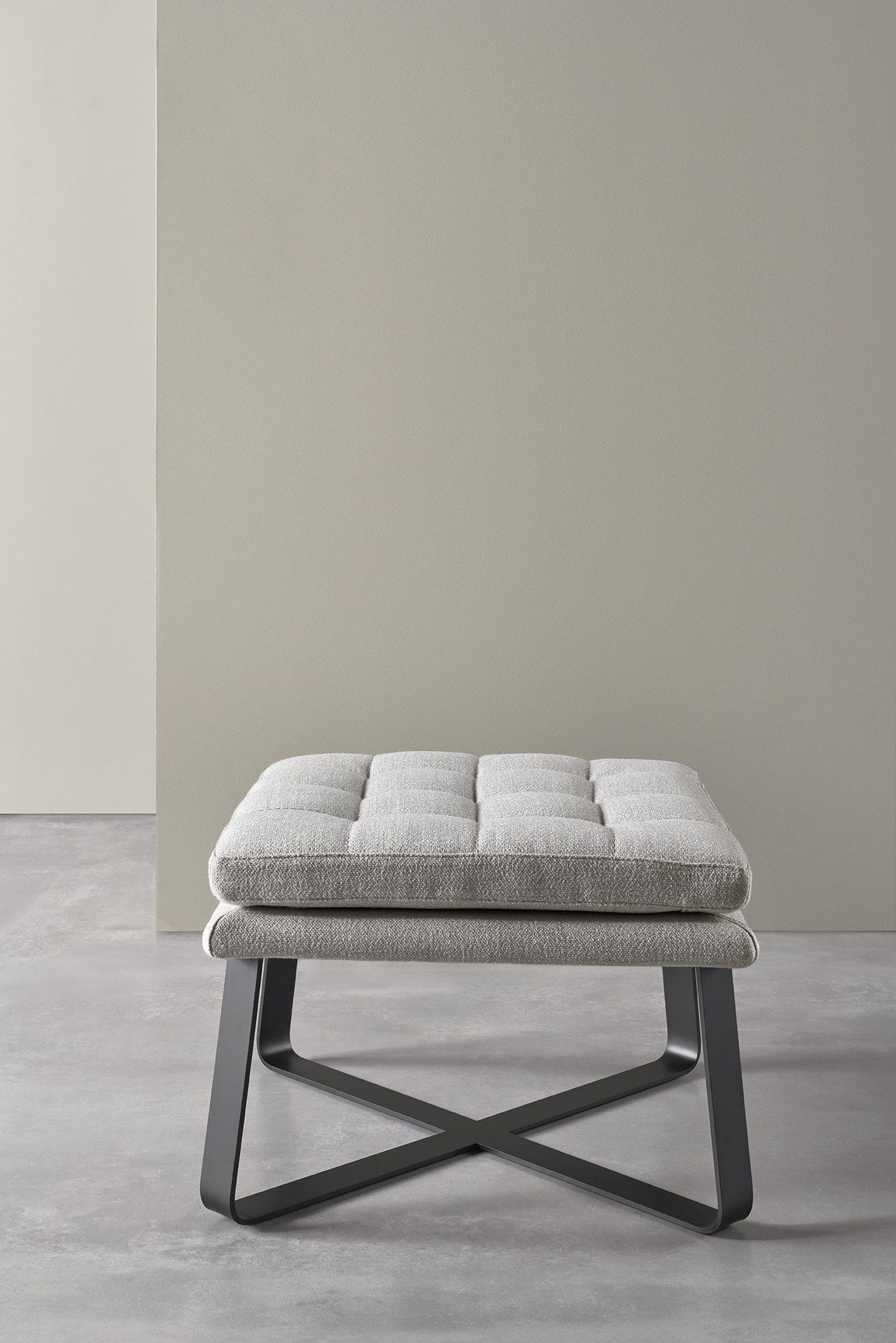 Ткань capitonné пуф Meridiani Lolyta ARCH-00123873 - Вид №1