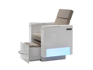 Кресло для педикюра и маникюра