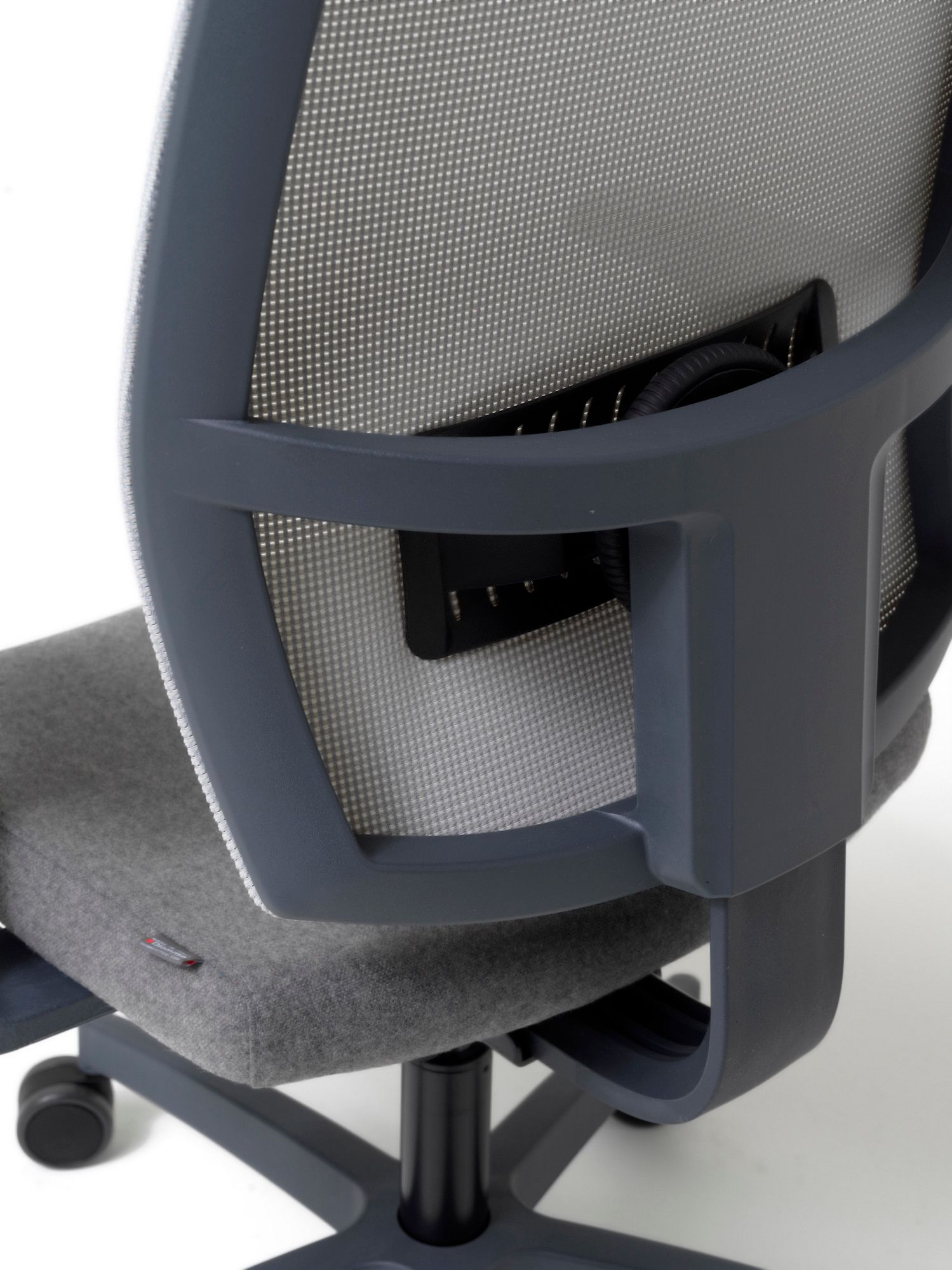 Сетчатый регулируемый по высоте офисный стул с подголовником Diemme Lead ARCH-00005965 - Вид №2