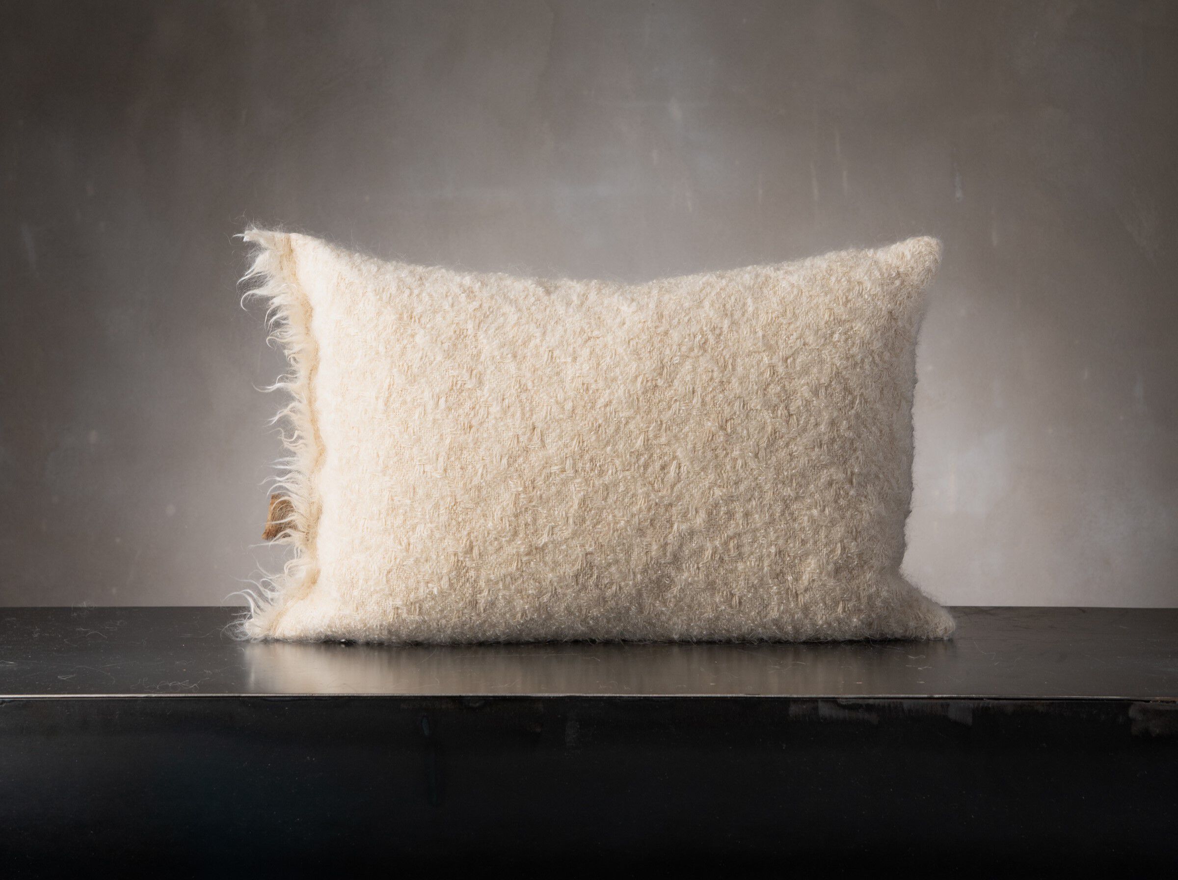 Прямоугольная подушка из мохера The House of Lyria TEMPERANZA ARCH-00120833 - Вид №1