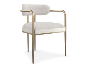 Бархатный стул с подлокотниками