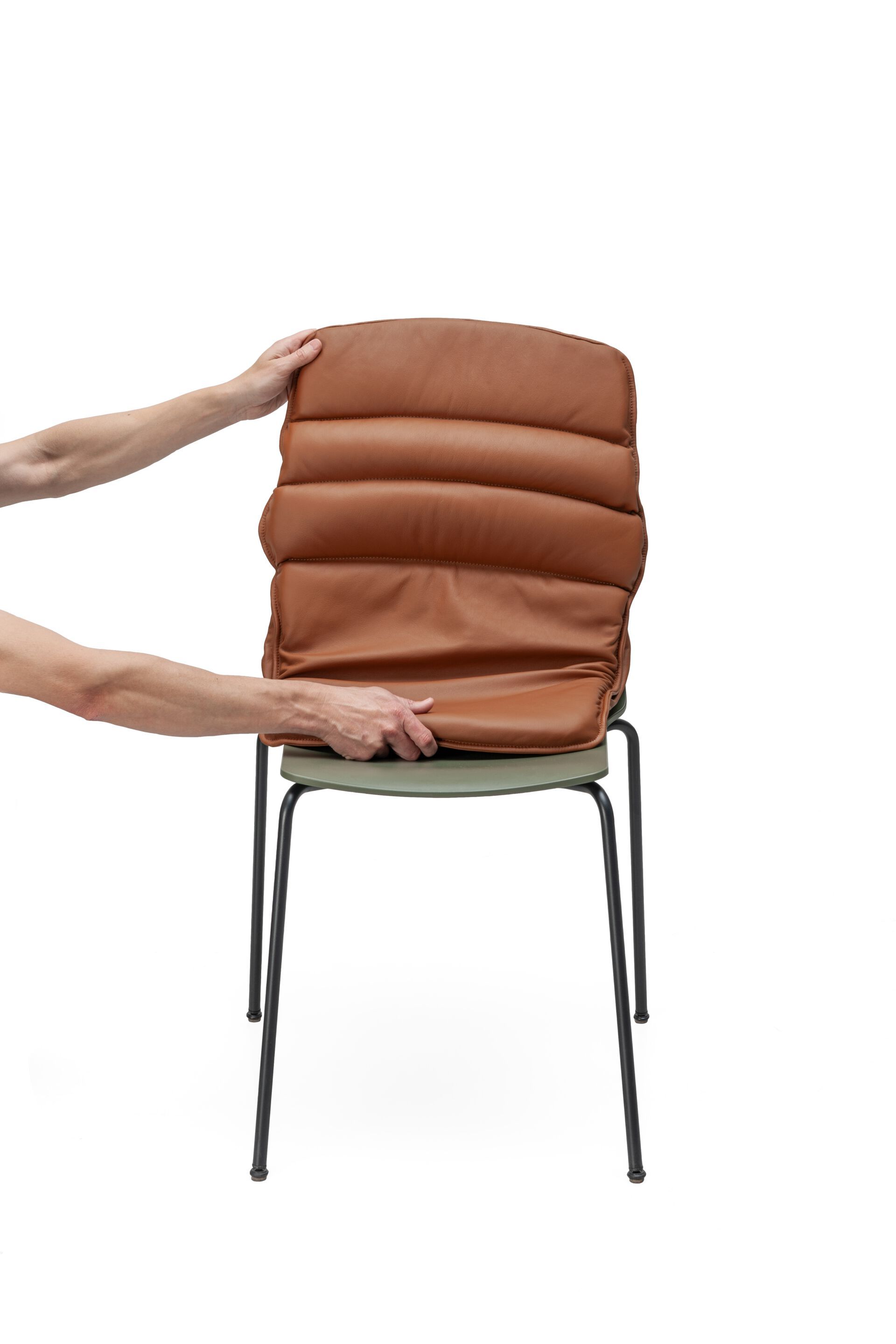 Кожаный мягкий стул Kristalia рама ARCH-00109561 - Вид №6