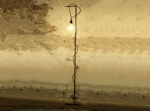 Domingo Salotti Торшер из железа Resnik