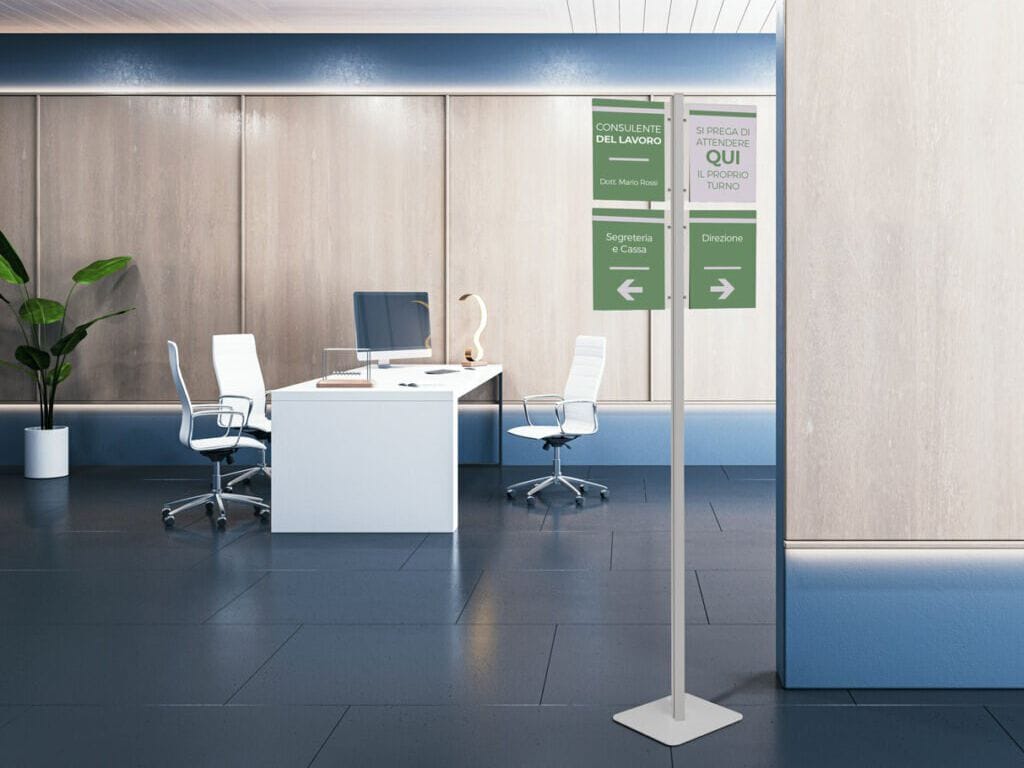 Двухсторонняя алюминиевая напольная витрина для брошюр STUDIO T InUno ARCH-00099707 - Вид №4