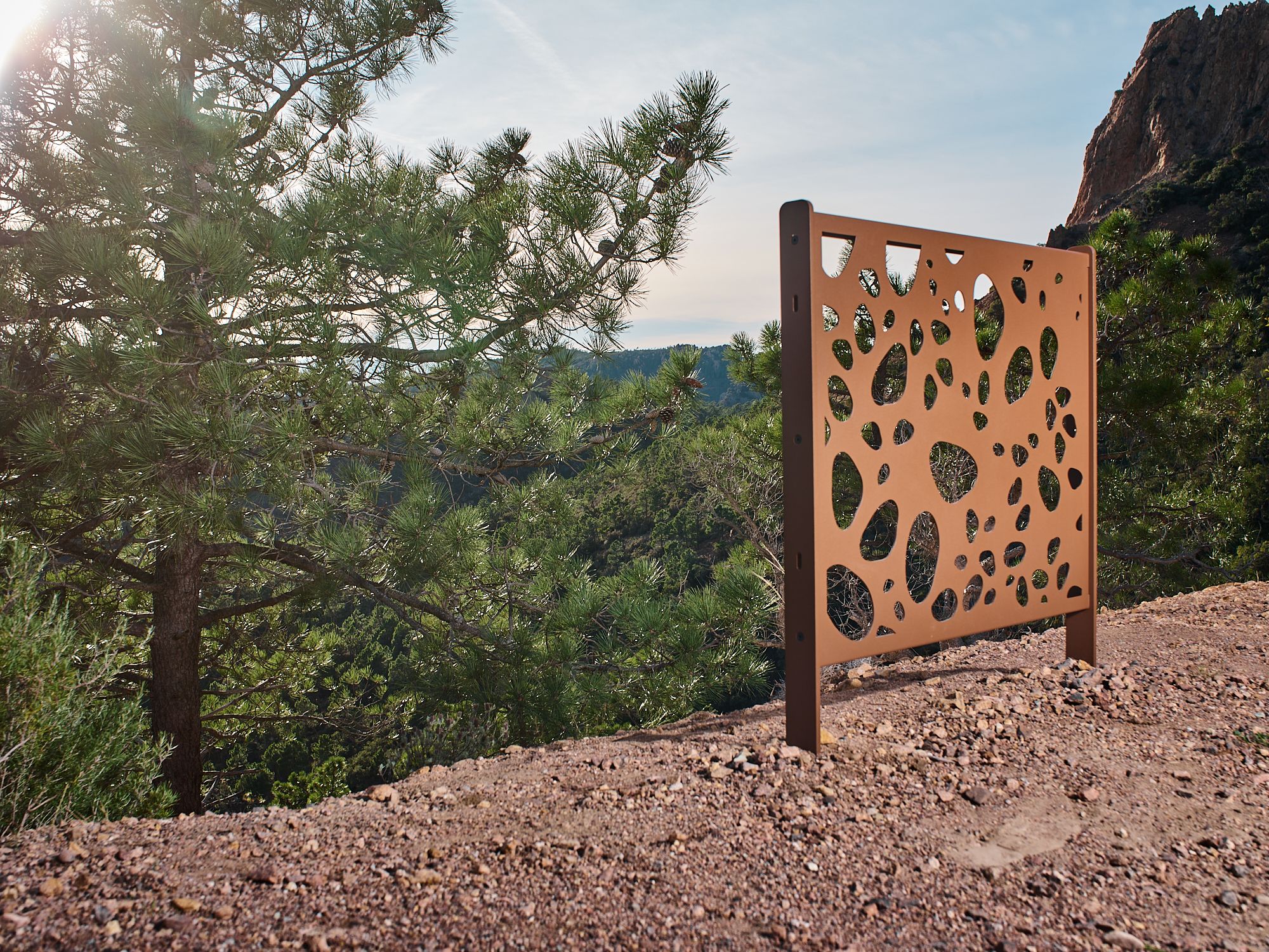 Фиксированный стальной барьер CYRIA Green Palacio ARCH-00135426 - Вид №1