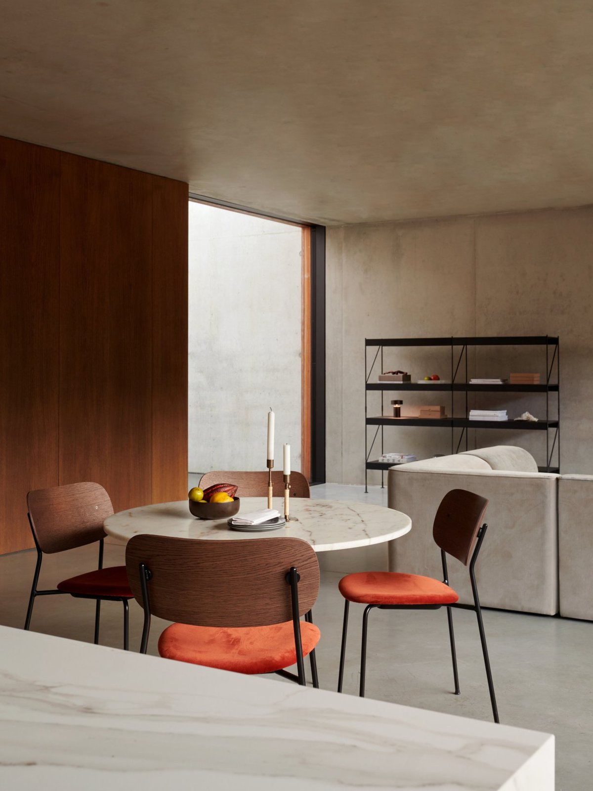 9332149 MENU Стол-колонна Harbour, круглый со звездообразным основанием Прилавок  - Вид №22