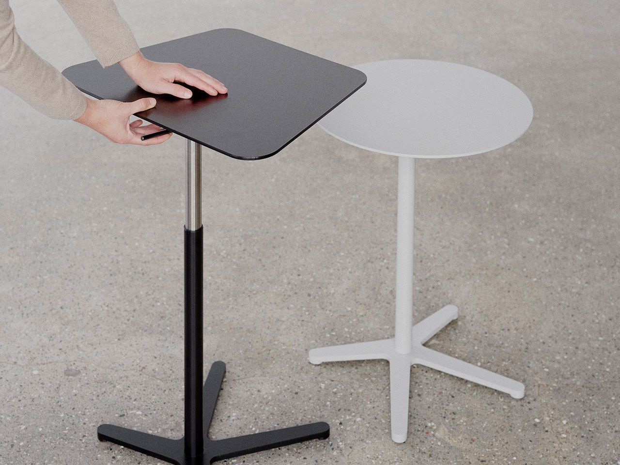 Круглый стол с регулируемой высотой из металла SOFTLINE Xo ARCH-00031233 - Вид №2