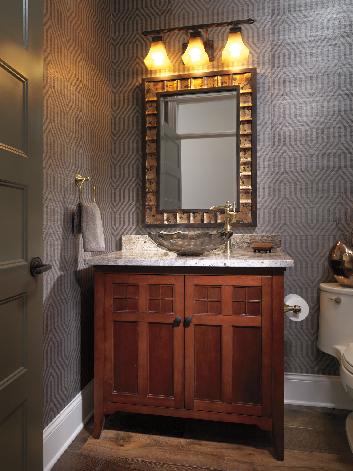 79746-CZ Кольцо для полотенца Delta Faucet Cassidy Шампанское бронза  - Вид №3