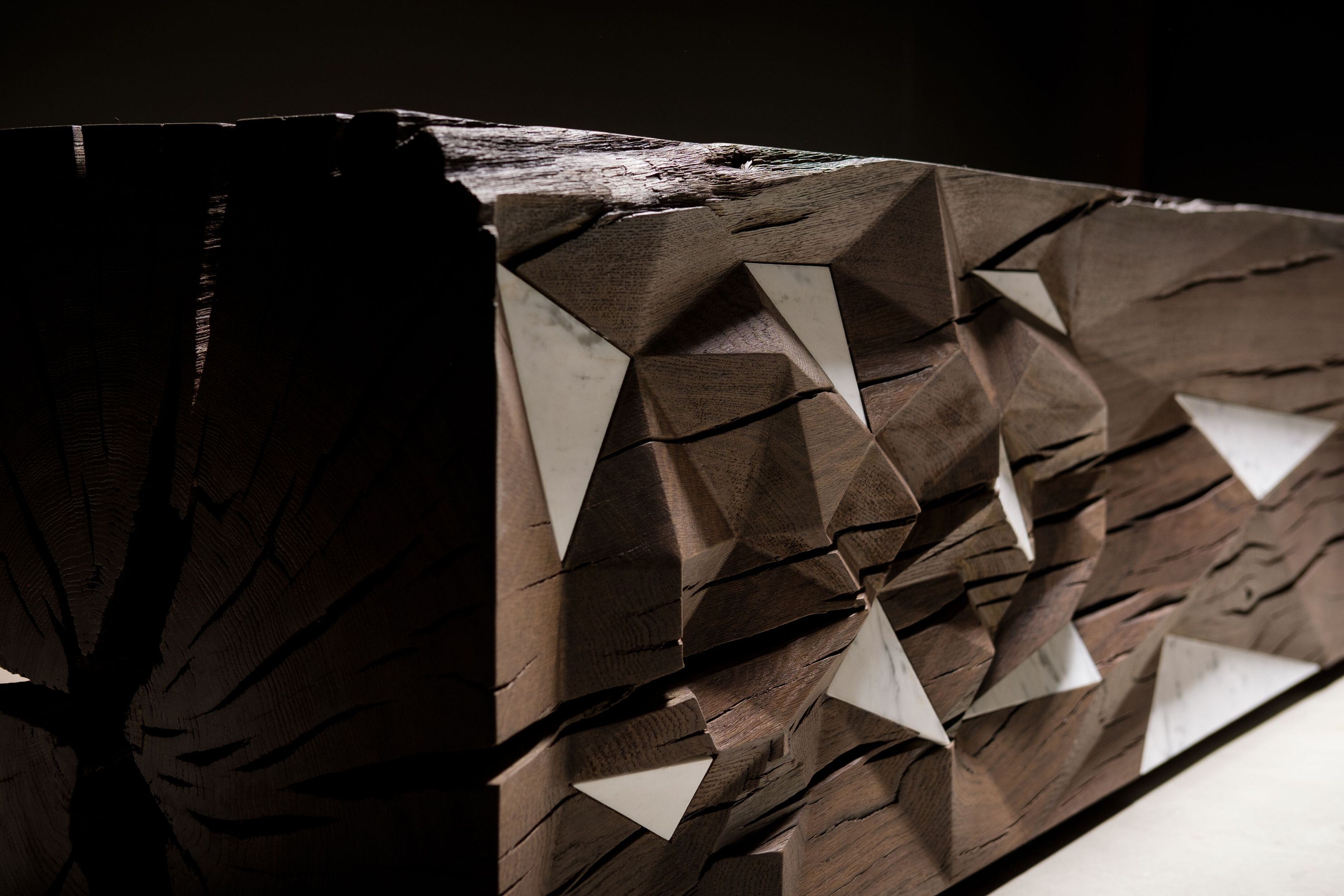 Скамья из ископаемого дуба Teúkhō POLYGON ARCH-00149157 - Вид №2