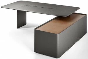 Poltrona Frau Прямоугольный кожаный письменный стол со встроенной полкой L'ufficio - sistemi direzionali 5644711