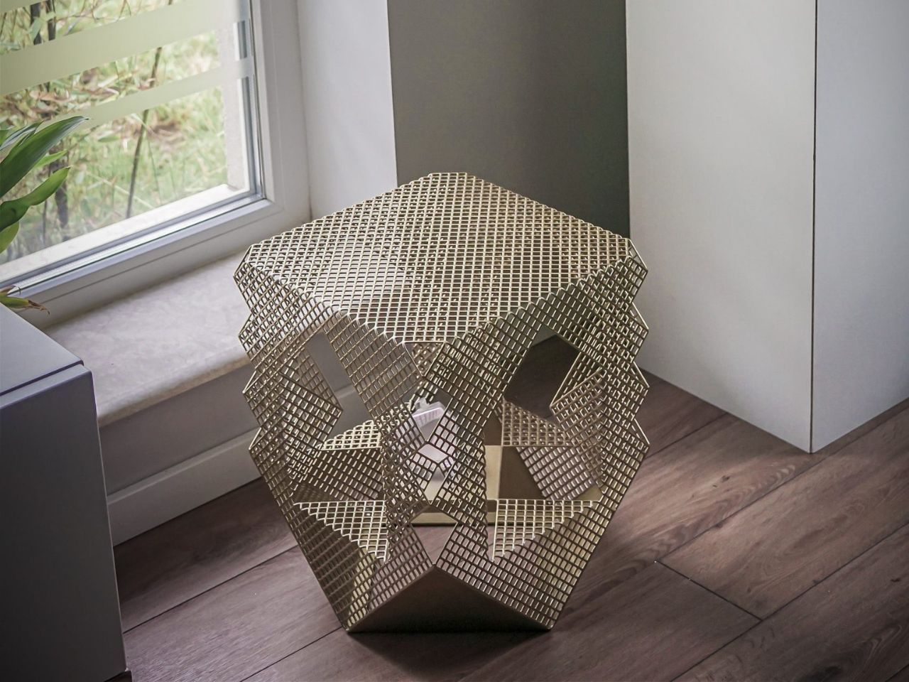 Журнальный столик / табурет из нержавеющей стали LO Contemporary GOLDIE ARCH-00079993 - Вид №2