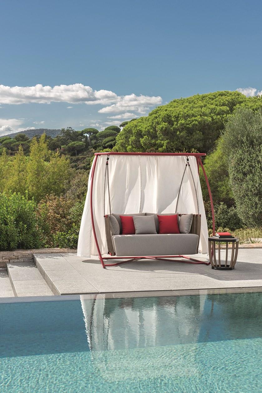 Ethimo Круглый садовый столик из тика Swing Swtb05 - Вид №6