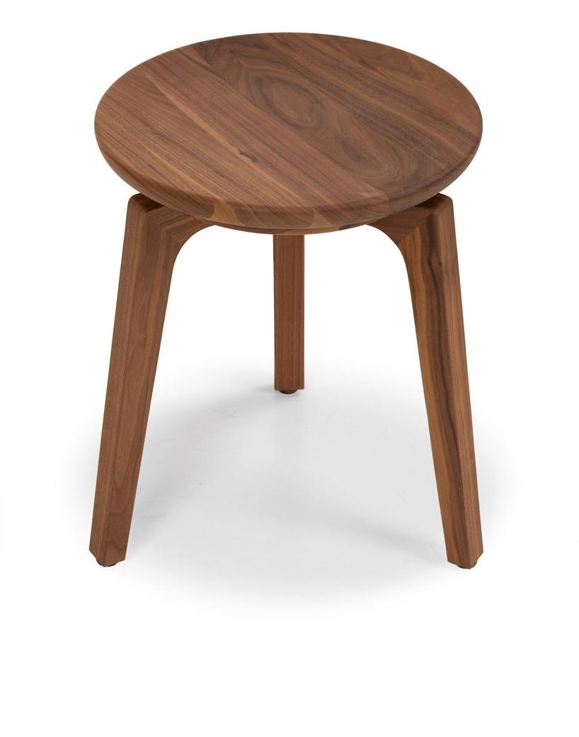 True Design Низкий табурет из массива дерева Tod Td 1000 - Вид №1