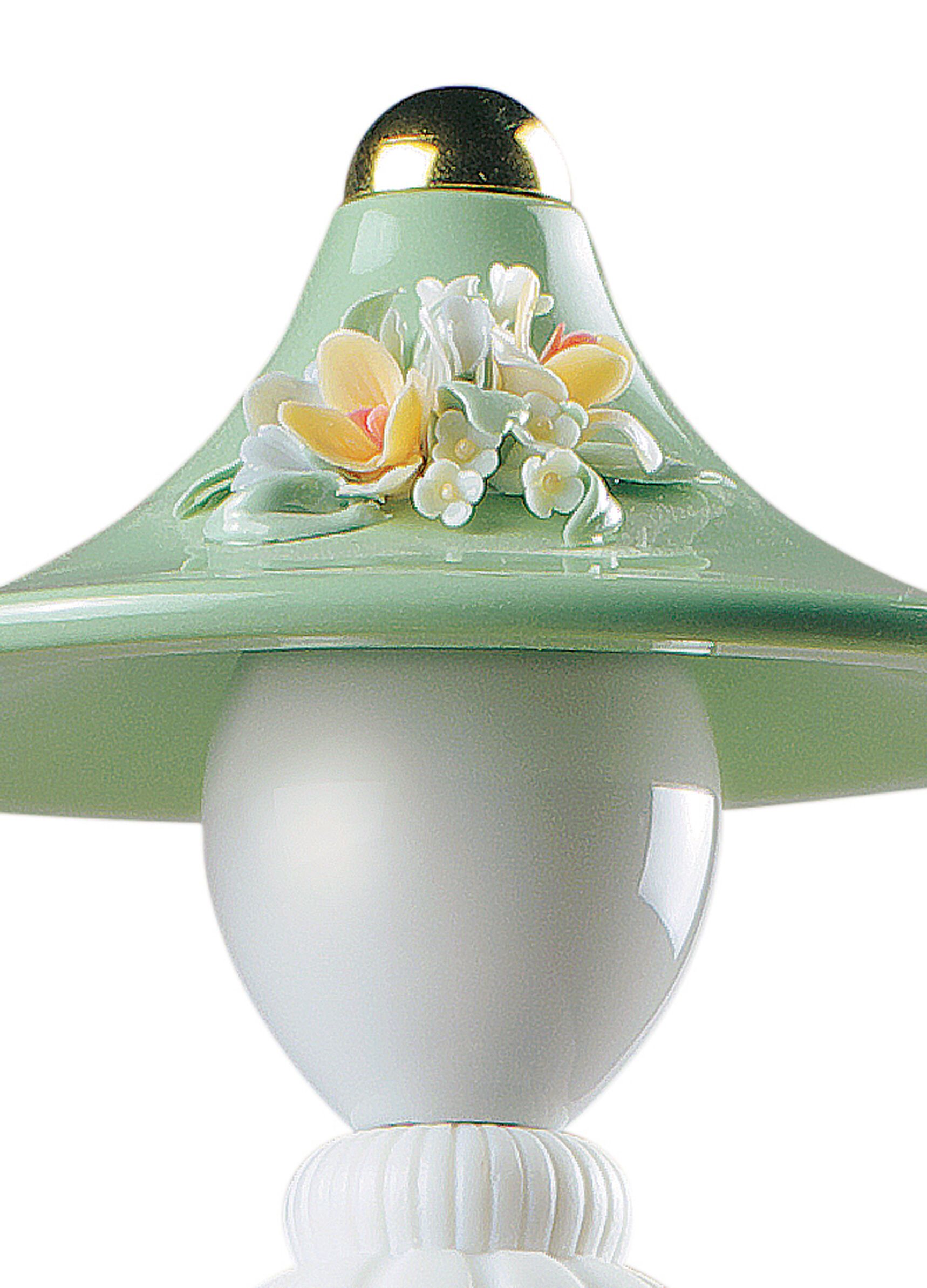 Настольная лампа ручной работы в Китае Lladró Mademoiselle ARCH-00114425 - Вид №1