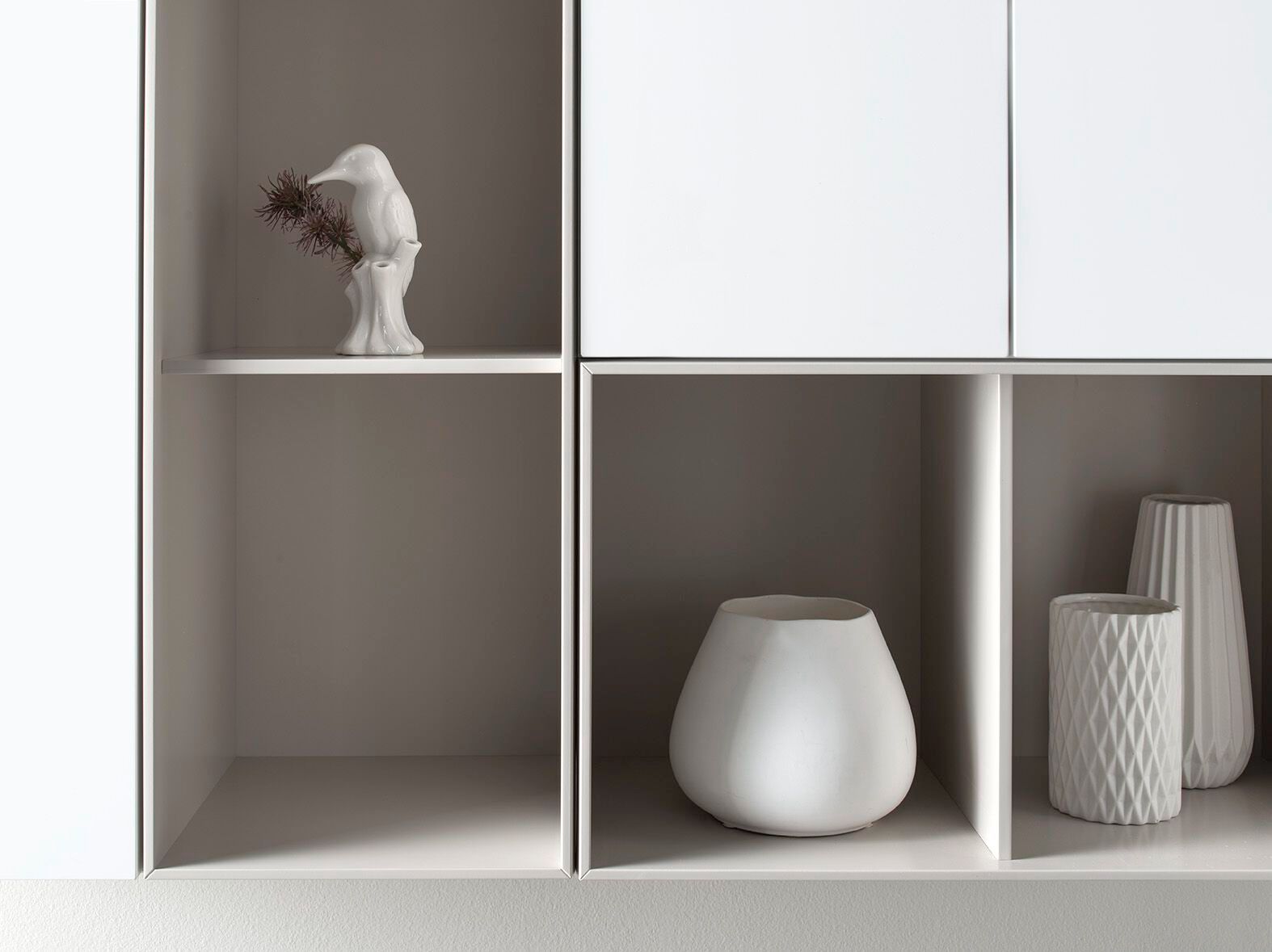 Оборудованная стена установленная с ТВ-стойкой Sudbrock Möbelhandwerk куб ARCH-00046028 - Вид №2