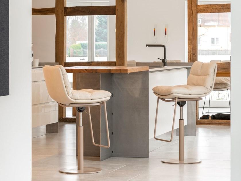 KFF Поворотный табурет с регулируемой высотой с подставкой для ног Arva sun-id-1384119 - Вид №3