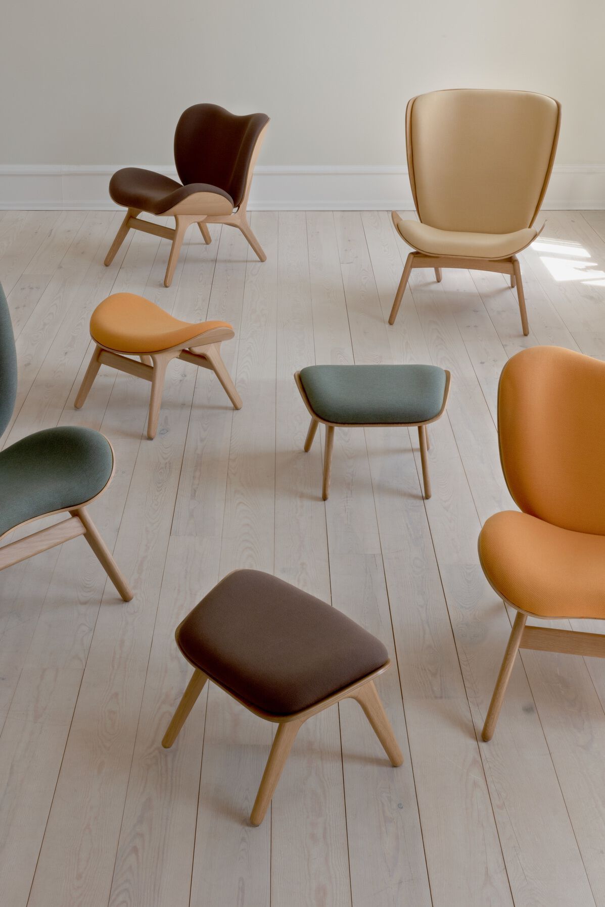 Кресло с высокой спинкой UMAGE the Reader ARCH-00126170 - Вид №2