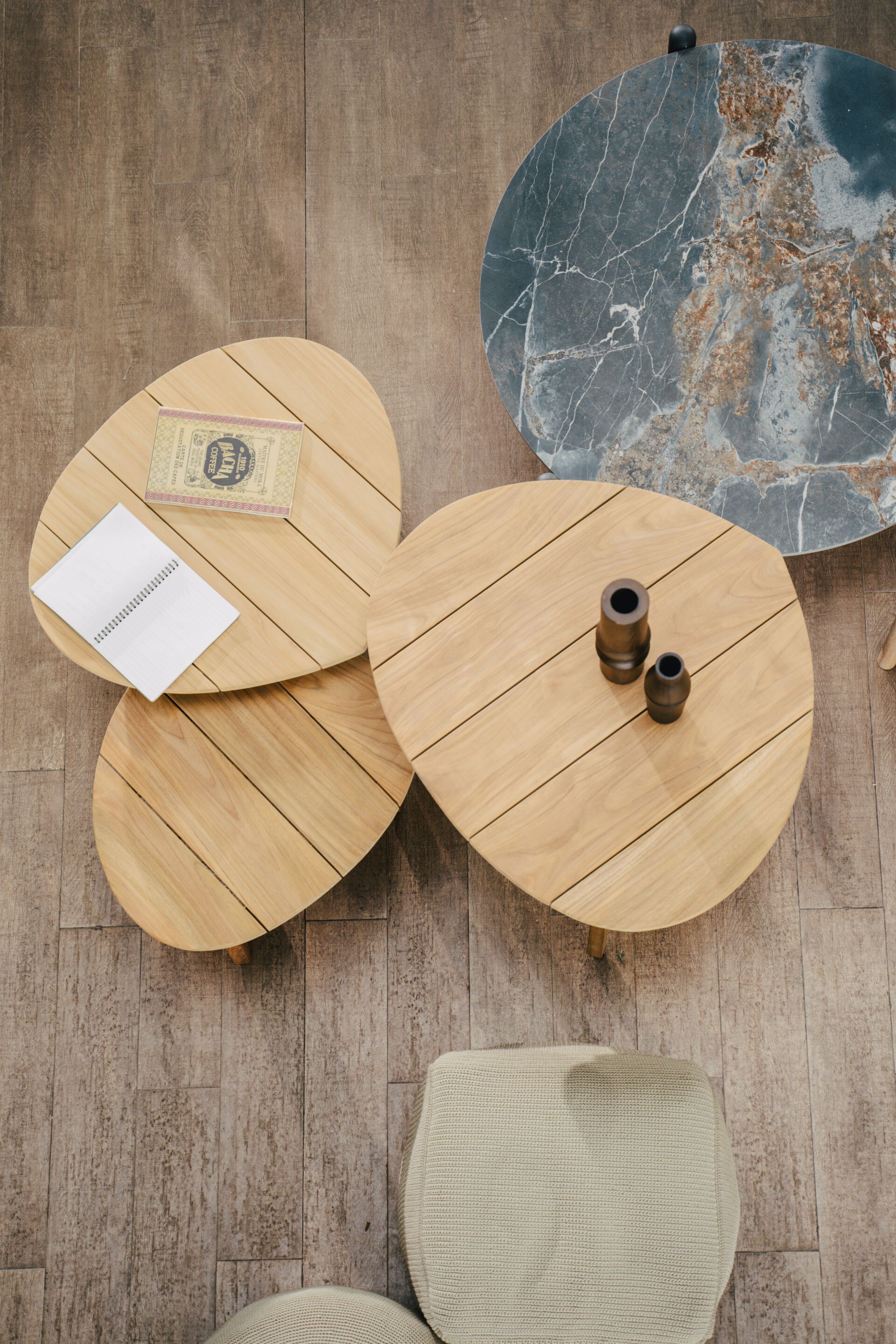 Высокий садовый стол из тикового дерева cbdesign Tria ARCH-00022180 - Вид №2