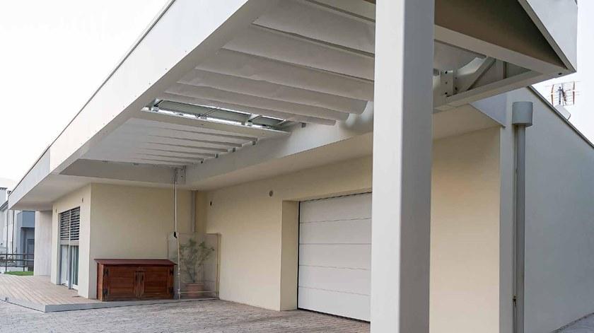 L'Officina by Adami Настенная металлическая пергола со сдвижной крышкой sun-id-1430438 - Вид №4