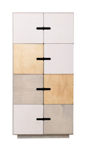 Шкаф с распашными дверцами