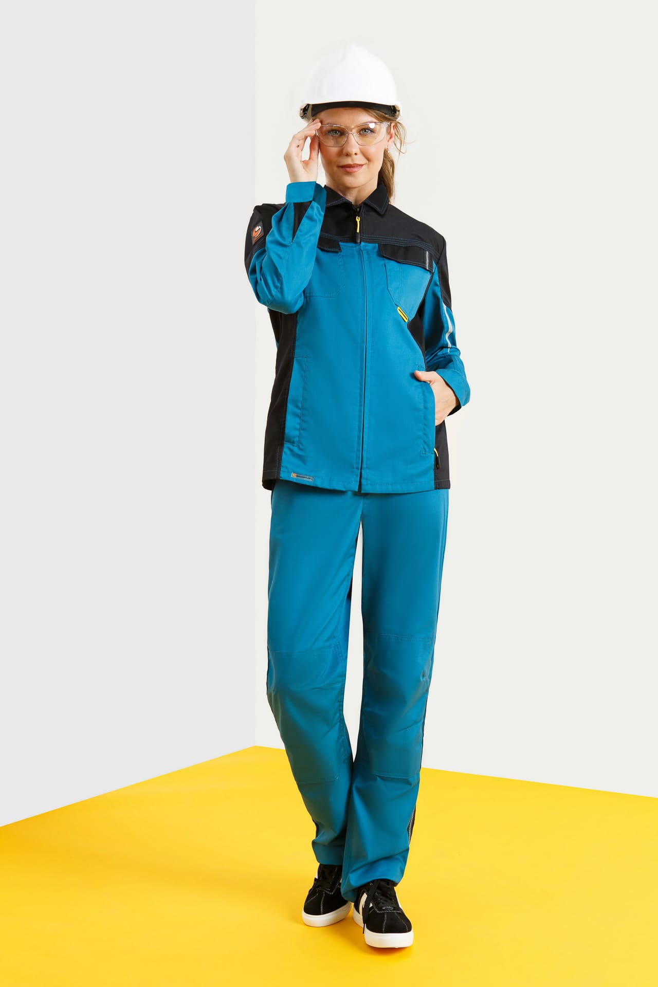 5027160 Костюм  женский аквамарин черный STATUS  Женская размер 60-62/158-164  - Вид №14