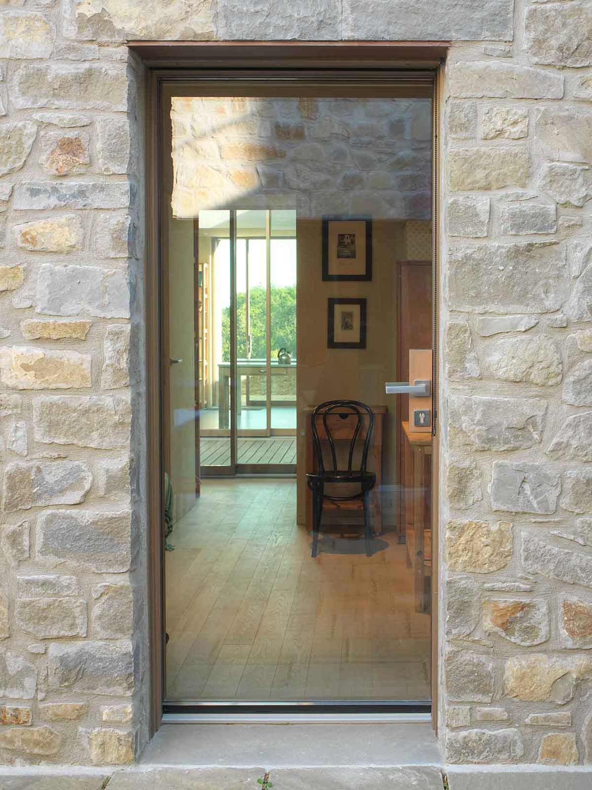 Входная дверь из дерева и стекла Carminati Skyline System ARCH-00142265 - Вид №2