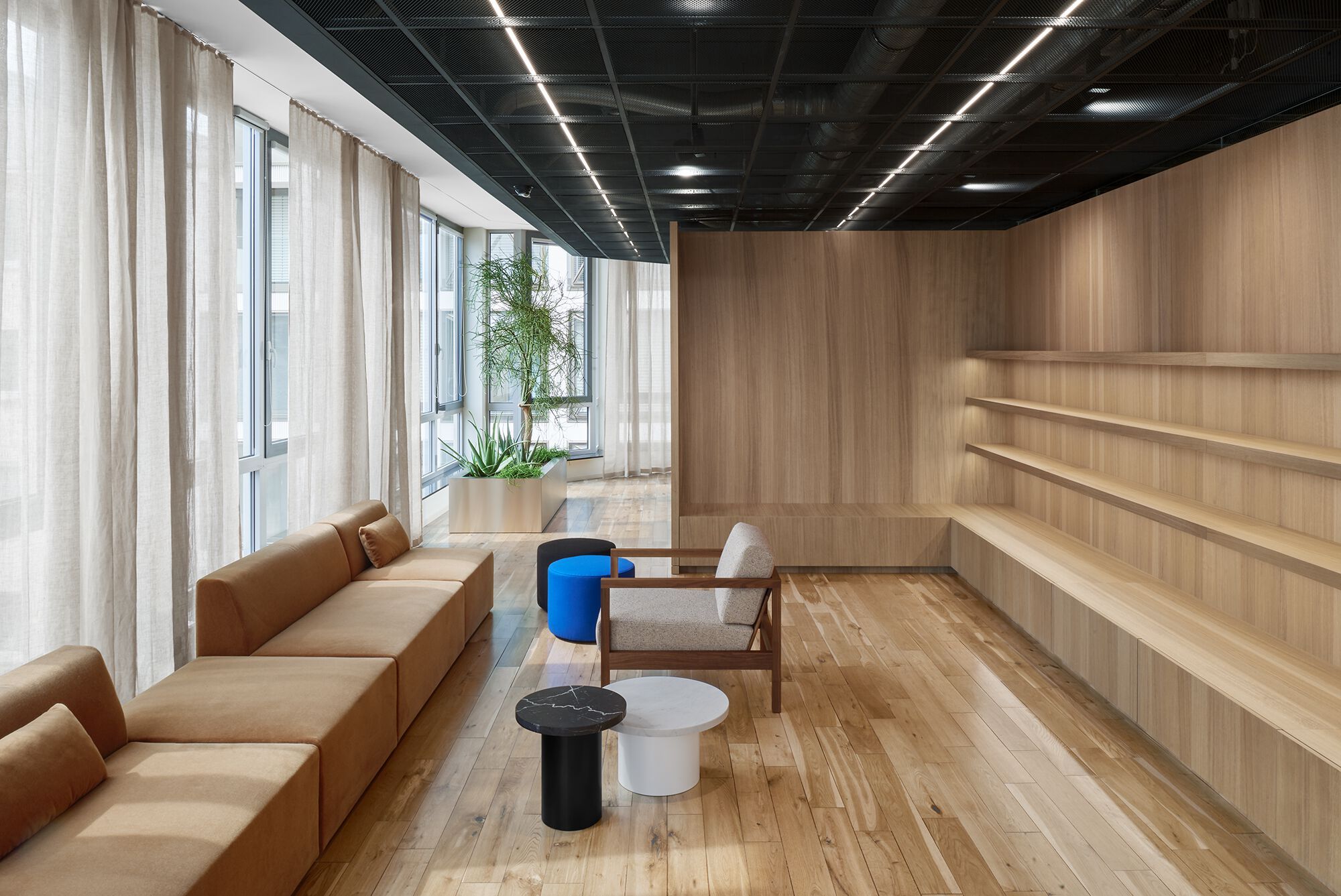 Кресло с подлокотниками e15 BYRON ARCH-00104816 - Вид №12