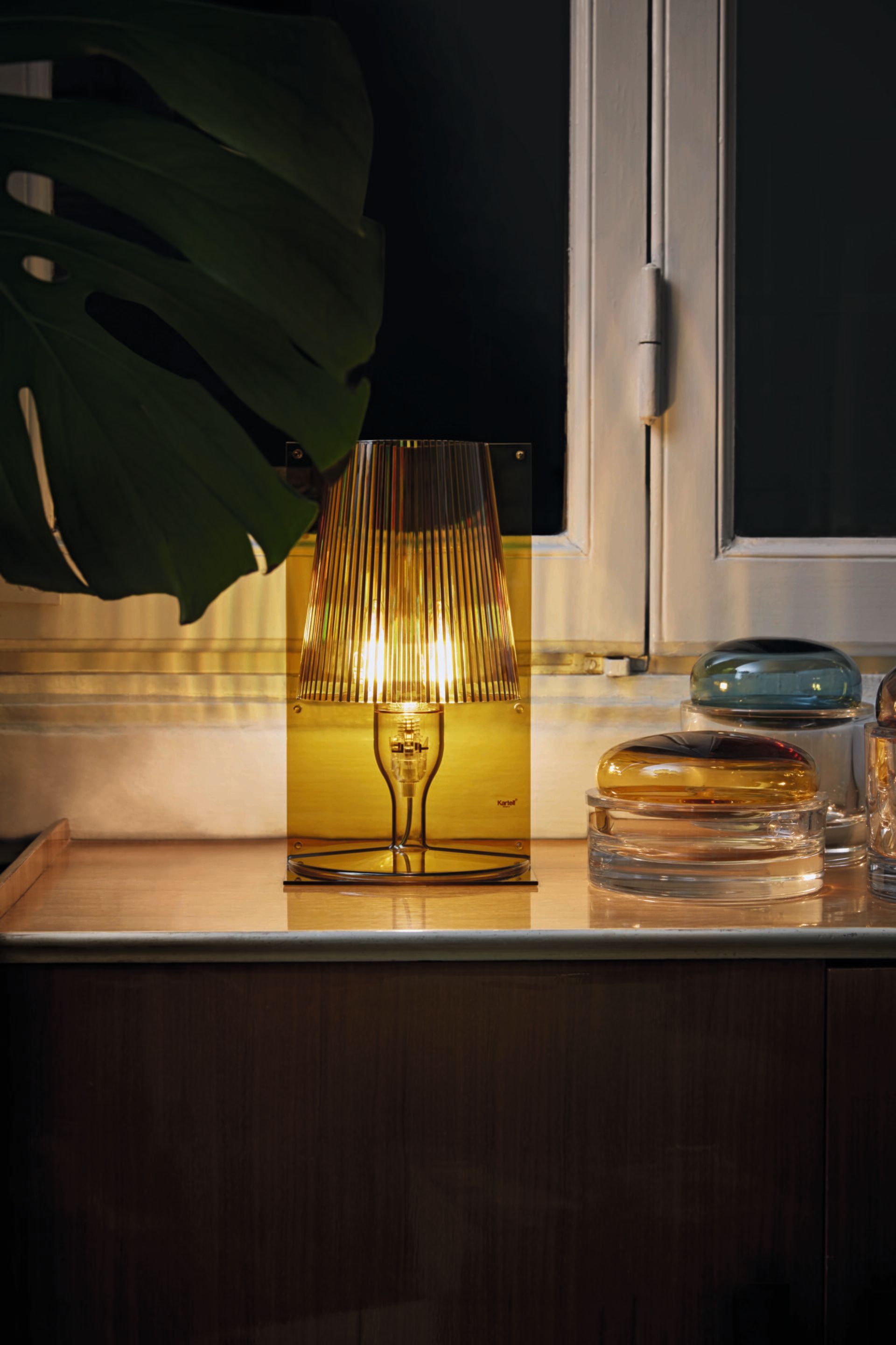 Светодиодная настольная лампа из поликарбоната Kartell TAKE ARCH-00109854 - Вид №7