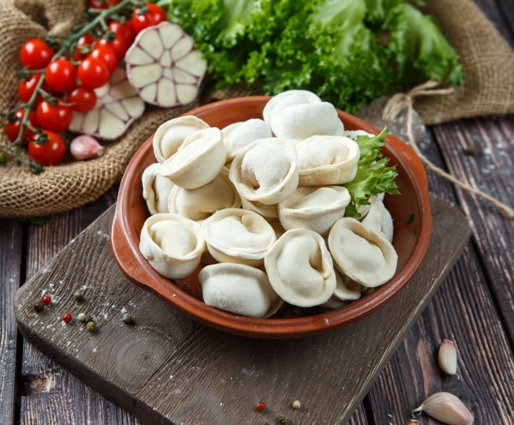 4710 Пельмени с кроликом и курицей Зинаида и Сергей Белан Вкусляндия 