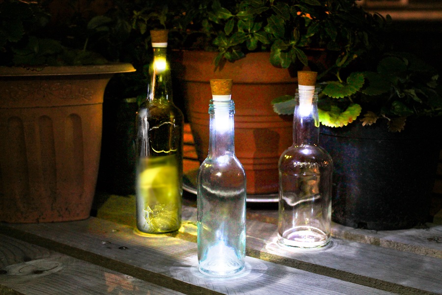 SK LIGHTBOTTLE1 Светящаяся пробка bottle light Suck UK  - Вид №8