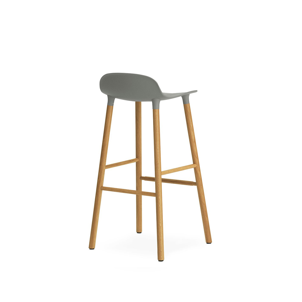 Барный стул Form с ножками из дуба 75 см, серый Normann Copenhagen 602799 - Вид №1