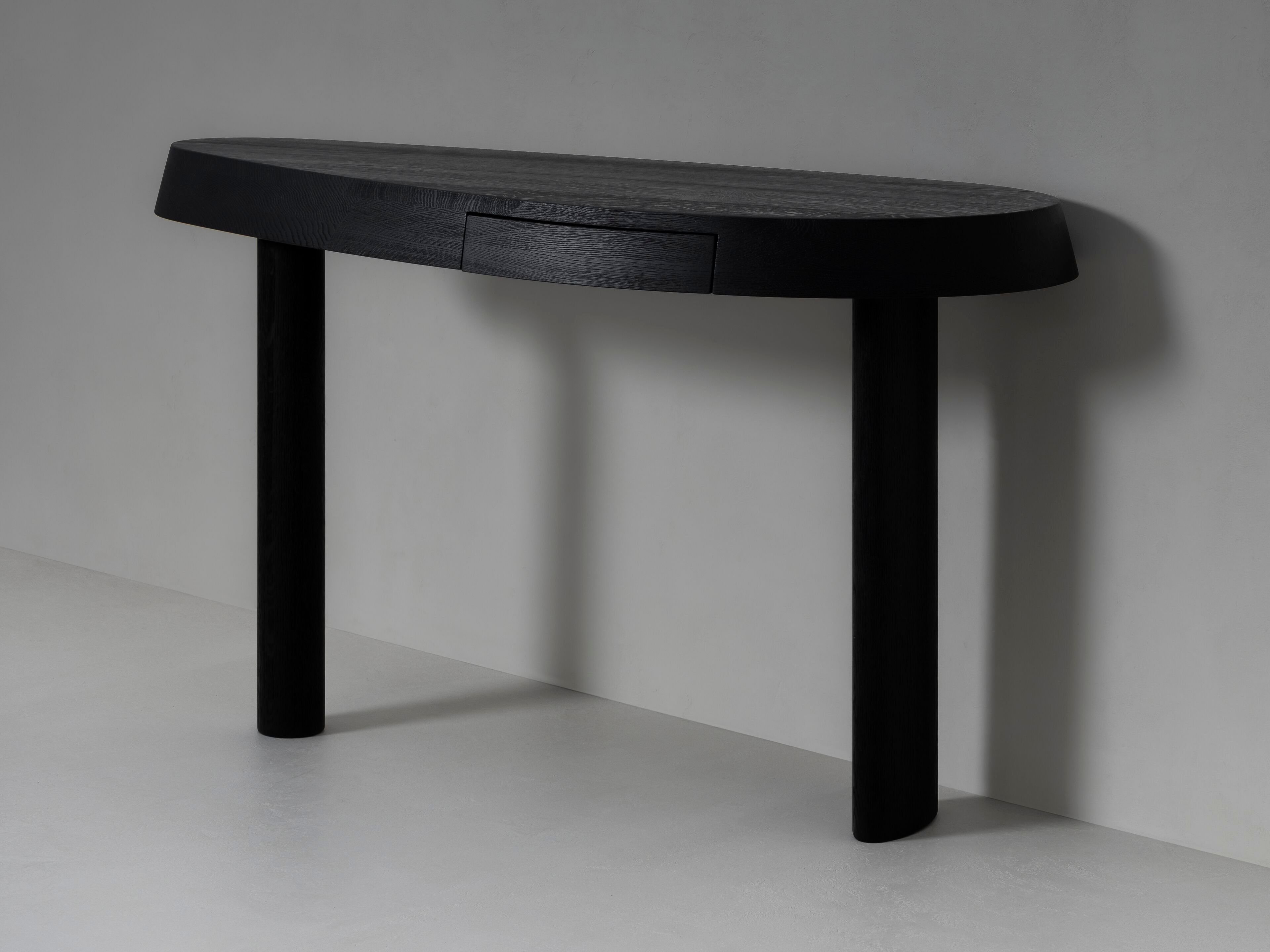 Дубовая консоль с ящиками Van Rossum Kei ARCH-00147141